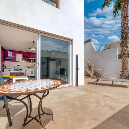 Casa Bom Apartment *